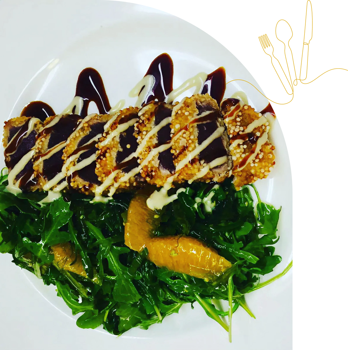 Gourmet tuna dish with arugula salad